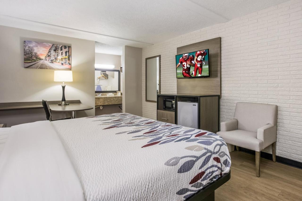 Red Roof Inn Savannah - Richmond Hill I-95 المظهر الخارجي الصورة