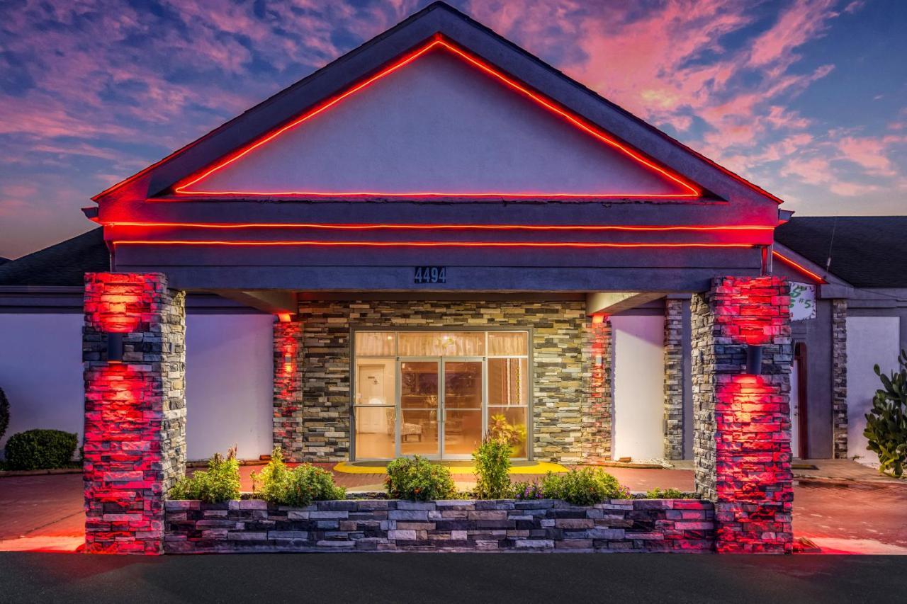 Red Roof Inn Savannah - Richmond Hill I-95 المظهر الخارجي الصورة
