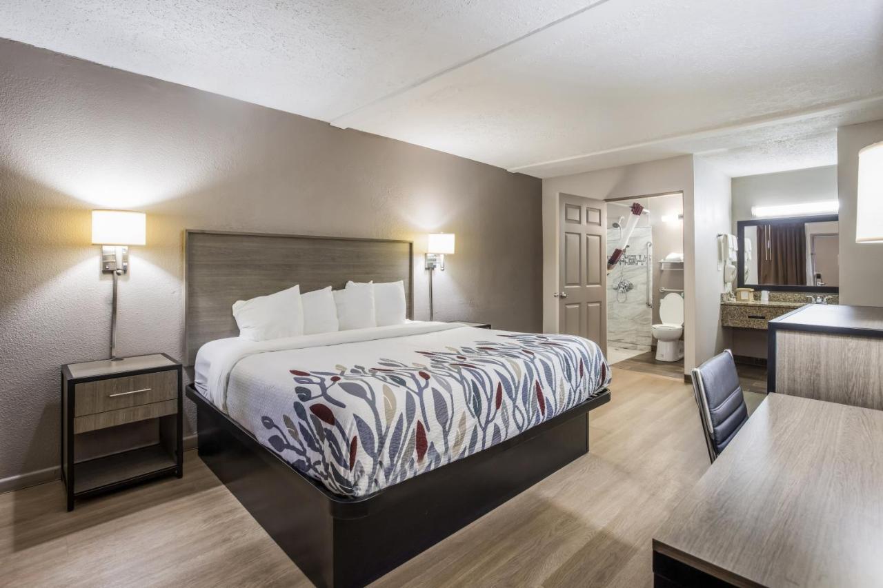 Red Roof Inn Savannah - Richmond Hill I-95 المظهر الخارجي الصورة