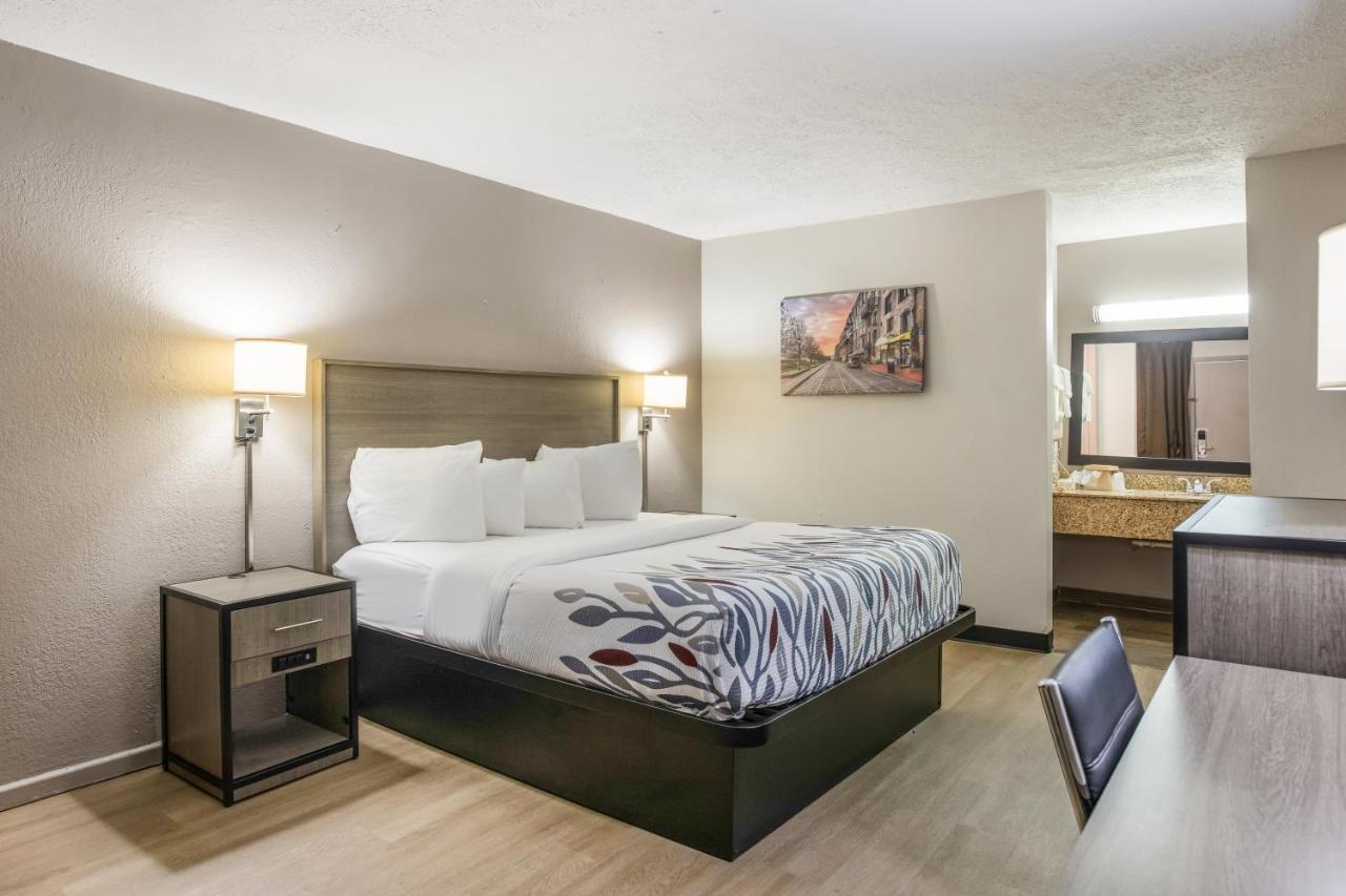 Red Roof Inn Savannah - Richmond Hill I-95 المظهر الخارجي الصورة